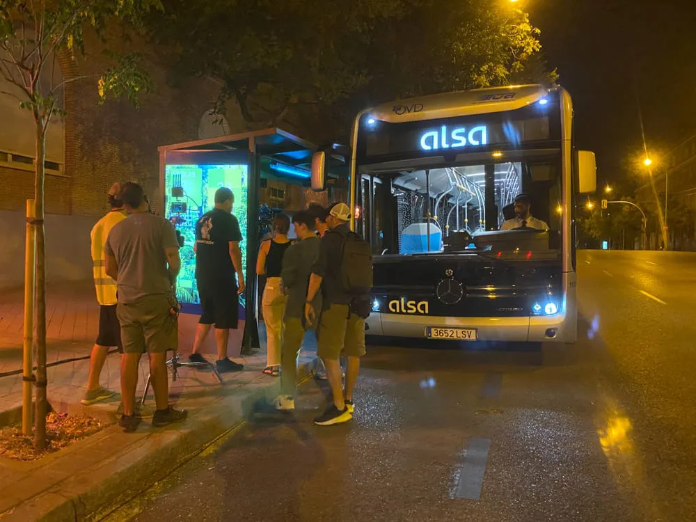 Alsa, making of: rodaje nocturno con el autobús