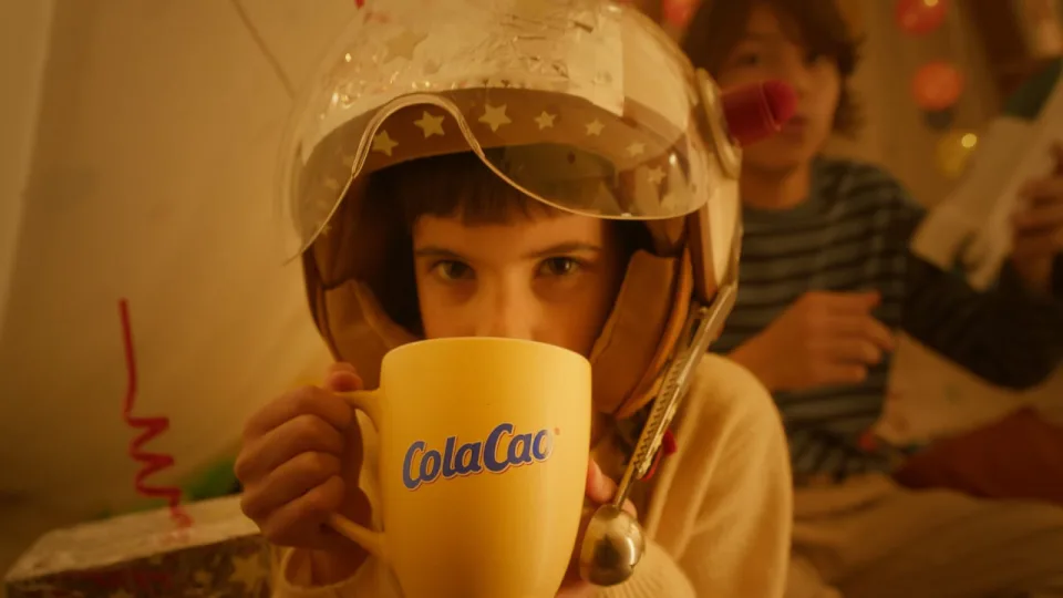ColaCao Proyector, dirigido por David Tembleque