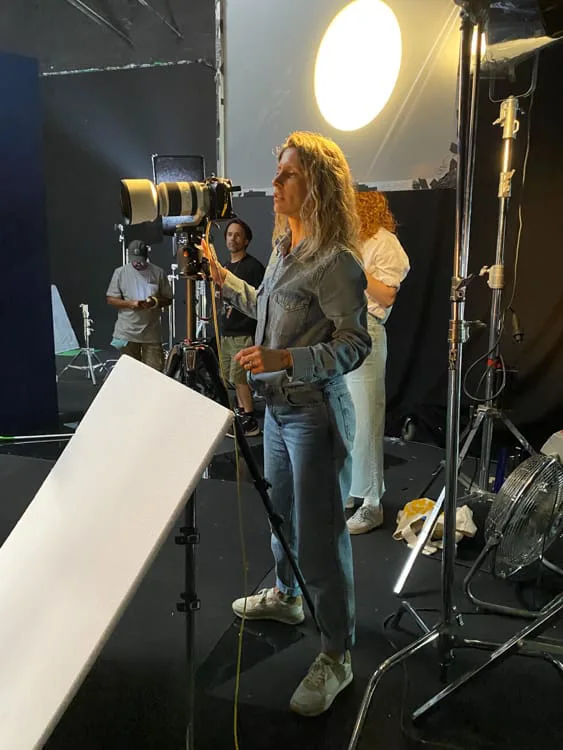 ISDIN Retinal, behind the scenes: photo shoot on set