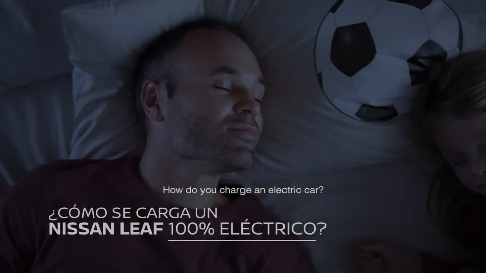 Nissan Leaf & Andrés Iniesta, dirigido por Marco de Aguilar