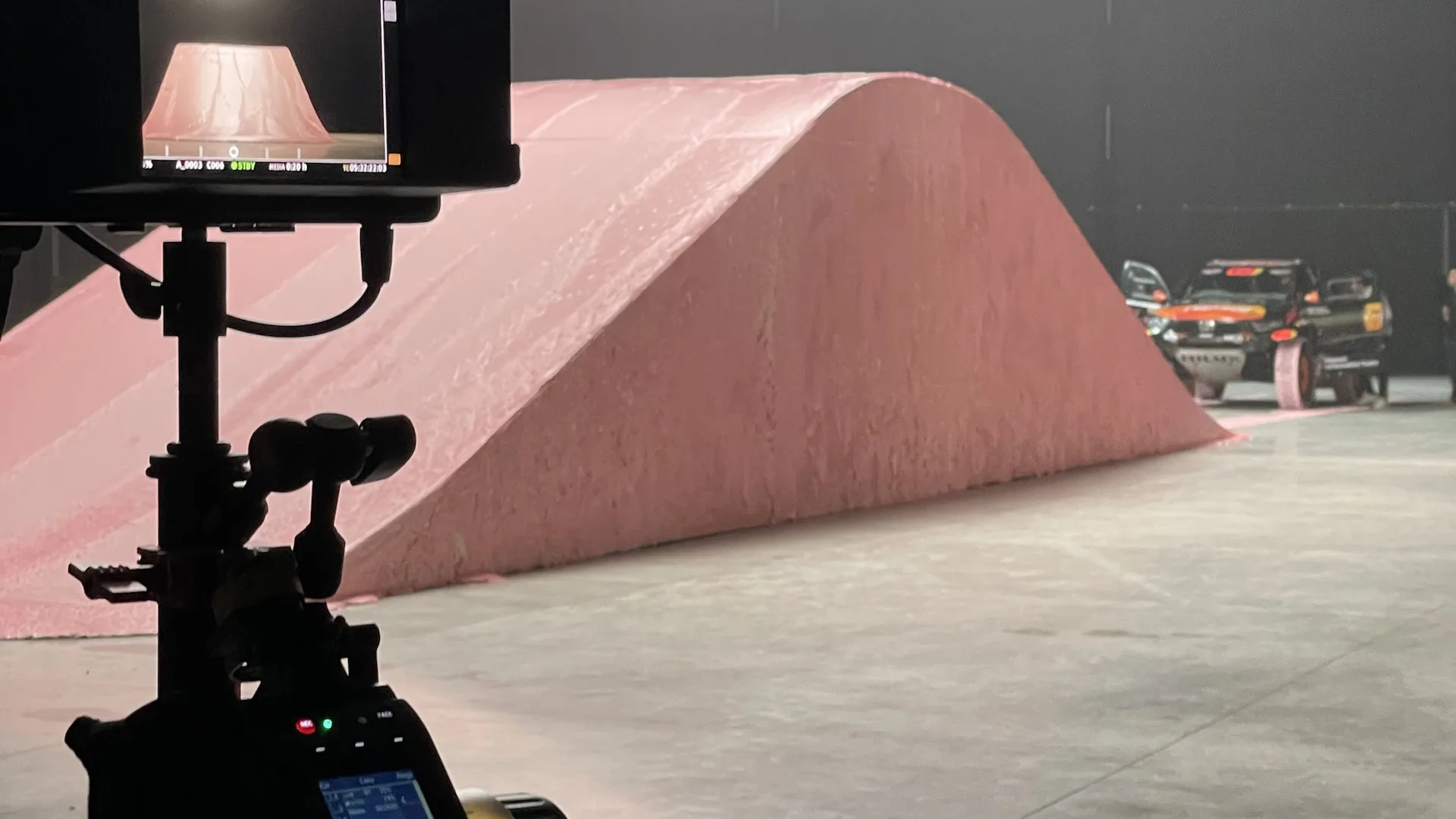 Repsol x Dakar, behind the scenes: camera monitor facing the ramp
