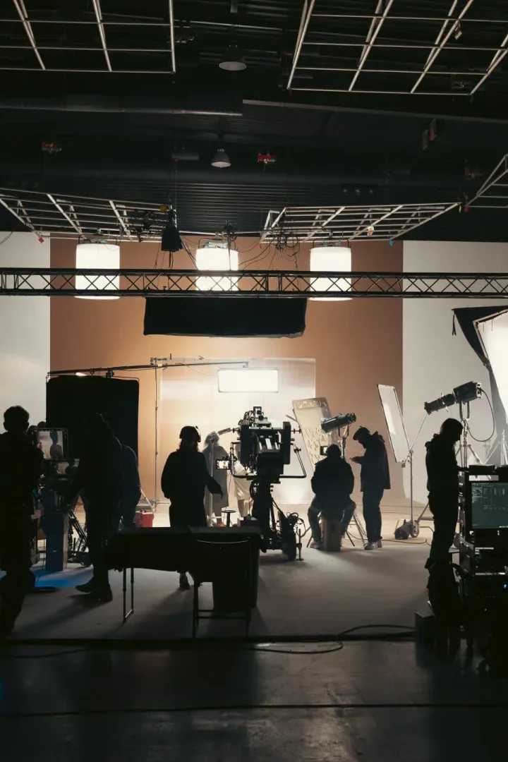 Sanex Therapy, behind the scenes: the Glassy Films crew at work on a studio set